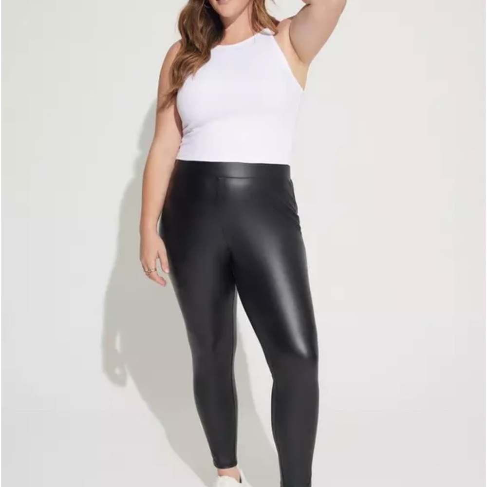 Black Faux Leather Leggings Torrid Size 6